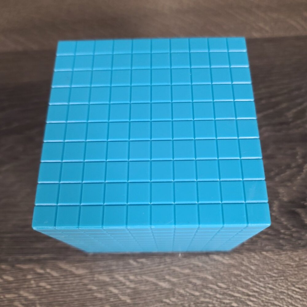 161-Piece Interlocking Base Ten Starter Set for Engaging Early Math Learning - Picture 8 of 14
